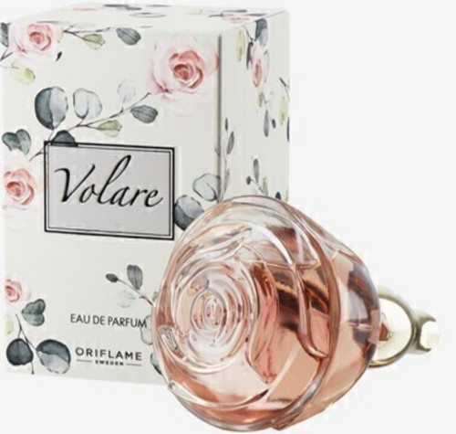 عطر زنانه ولار با رایحهی خوشبوی رز